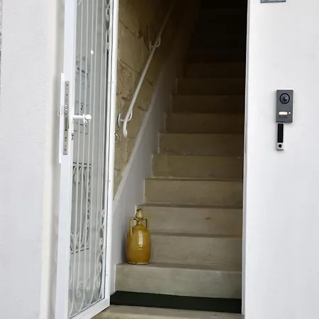 Holiday home Dimora Di Mezzo